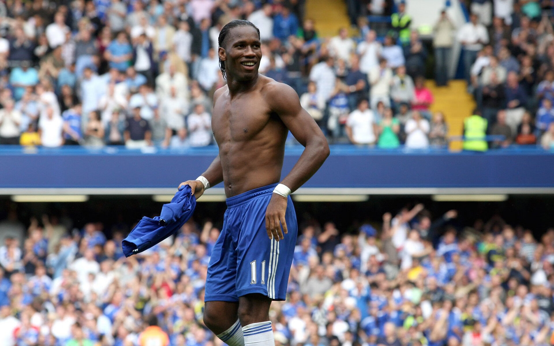 罗马球队凝聚力提升，未来可期，罗马队球迷